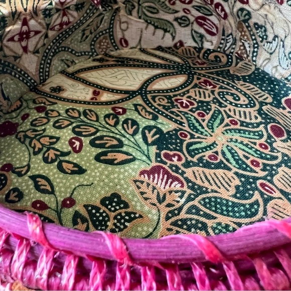 Handwoven Round Rattan Bali Crossbody Bag Boho Sustainable Button Closure Batik - Picture 5 of 10